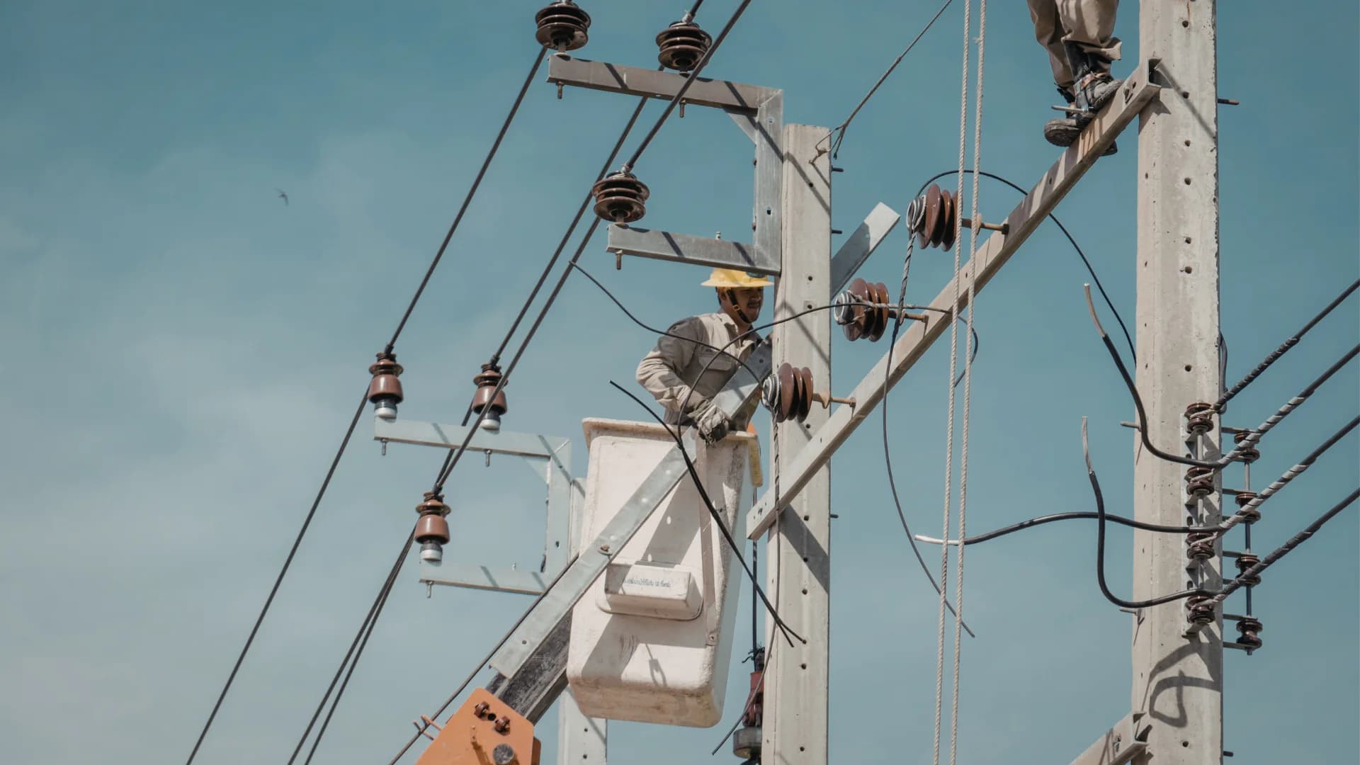 Energy & utilities teams working with Fig